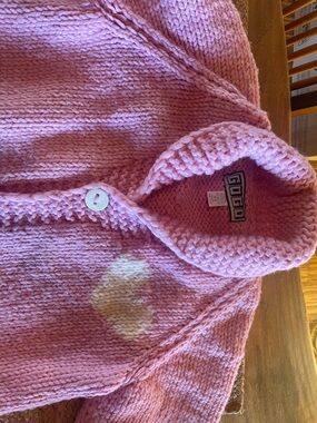 GOGO Pink Shawl Collar Chunky Knit Cardigan with Cream Heart Accent